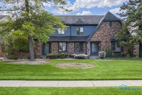 1279 Applegate St #5, Waterville, OH 43566