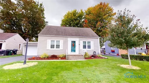 43 Kensington Ave, Tiffin, OH 44883