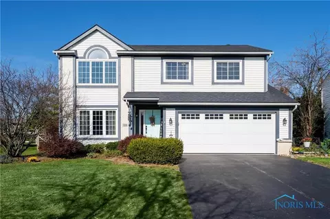 1184 Running Brook Dr, Perrysburg, OH 43551