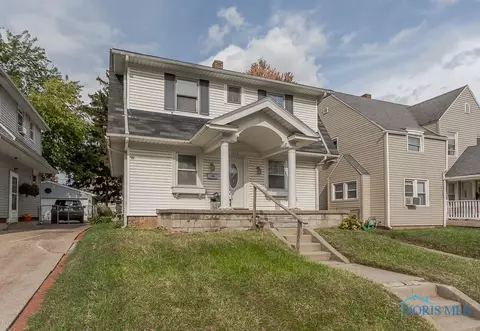 1490 Craigwood Rd, Toledo, OH 43612