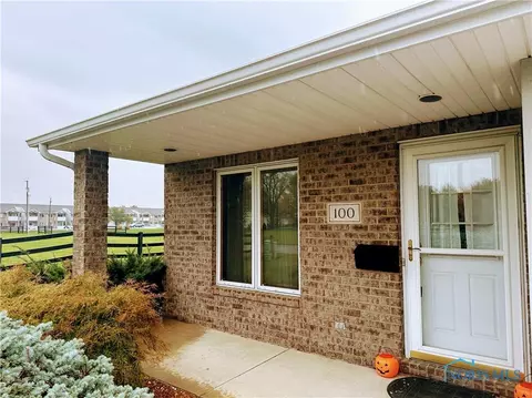 100 Bittersweet Dr, Paulding, OH 45879 photo 2
