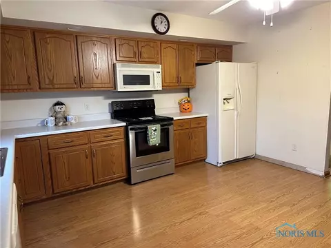 100 Bittersweet Dr, Paulding, OH 45879 photo 8