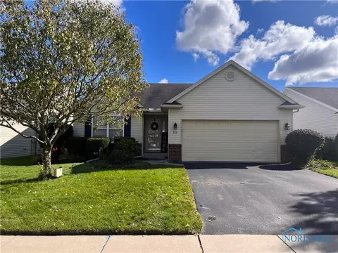 516 Brodywood Dr, Toledo, OH 43615