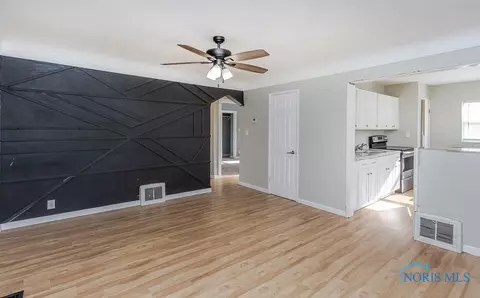 914 Moran Ave, Toledo, OH 43607 photo 8