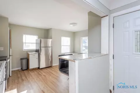 914 Moran Ave, Toledo, OH 43607 photo 9