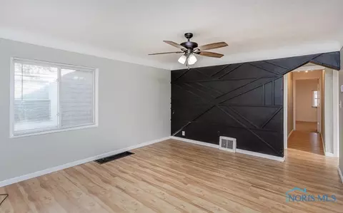 914 Moran Ave, Toledo, OH 43607 photo 5