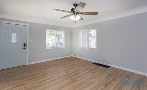 914 Moran Ave, Toledo, OH 43607 photo 6