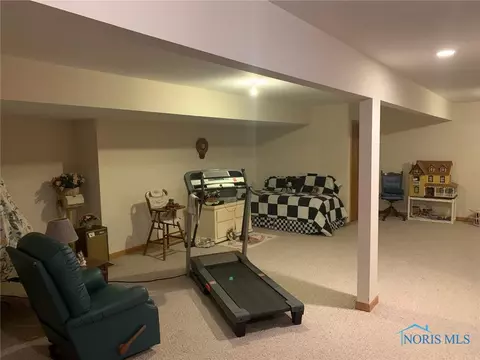 501 Bunny Dr, Edon, OH 43518 photo 23