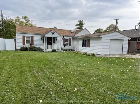 1208 Cady St, Maumee, OH 43537