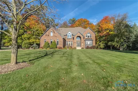 2437 Tiffany Village Blvd, Sylvania, OH 43560