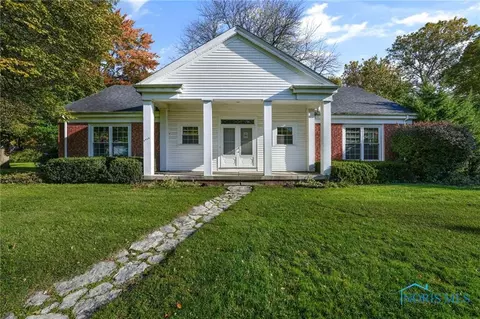3416 Woodley Ct, Toledo, OH 43606