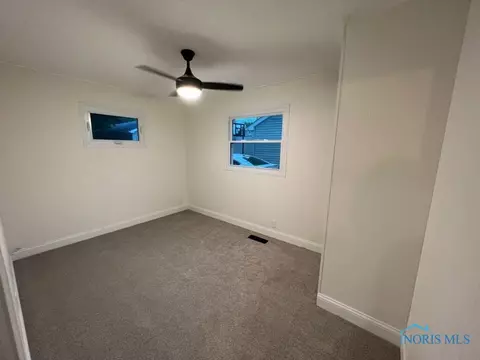 4419 Thackeray Rd, Maumee, OH 43537 photo 12