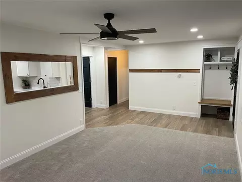 4419 Thackeray Rd, Maumee, OH 43537 photo 4