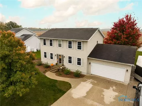 717 W Linden Ave, Gibsonburg, OH 43431