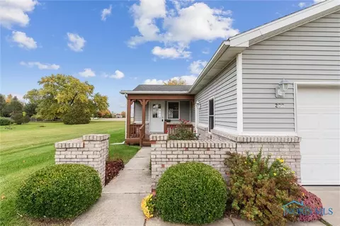 209 S Adrian St, Lyons, OH 43533 photo 5