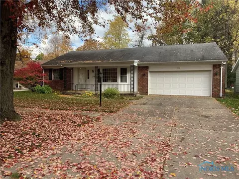 5130 Avonhurst Rd, Toledo, OH 43623