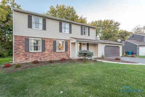 4844 Sheringham Ln, Sylvania, OH 43560