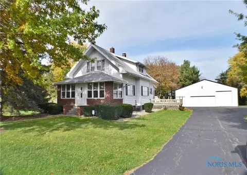 6443 Seaman Rd, Oregon, OH 43616