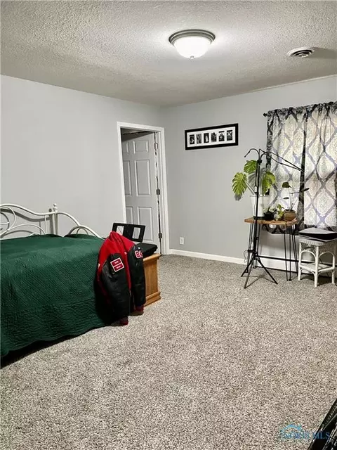 1618 E High St, Bryan, OH 43506 photo 19