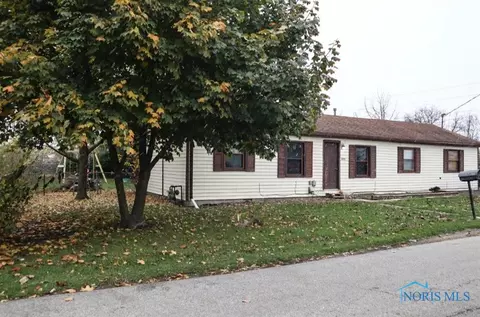 25532 Apex Ln, Perrysburg, OH 43551
