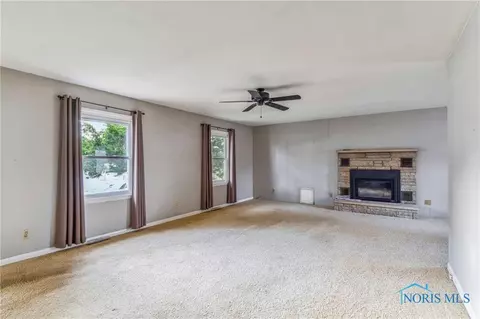 143 Monroe Ave, Findlay, OH 45840 photo 9