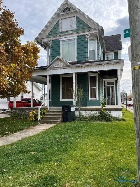 325 W Front St, Findlay, OH 45840