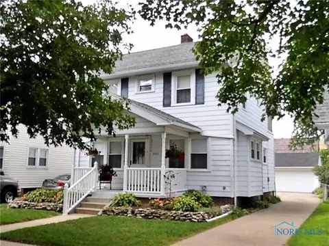 2412 Charlestown Ave, Toledo, OH 43613