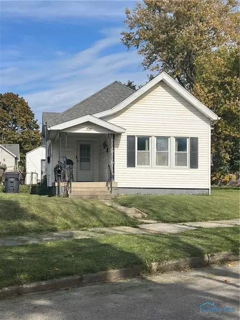 230 Leland Ave, Toledo, OH 43609