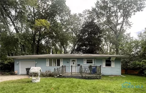 216 Teal Dr, Toledo, OH 43615