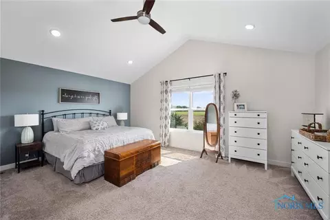 5320 Brint Crossing Blvd, Sylvania, OH 43560
