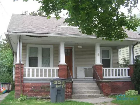938 Butler St, Toledo, OH 43605