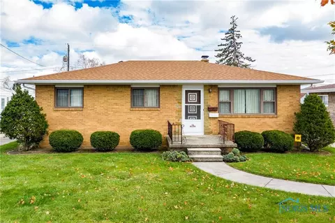 4476 285th St, Toledo, OH 43611