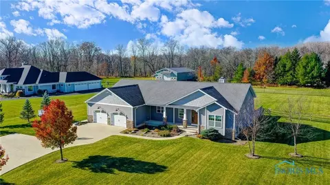 5806 Bucher Rd, Whitehouse, OH 43571