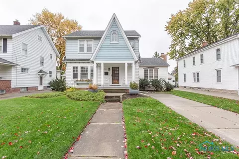 416 W Dudley St, Maumee, OH 43537