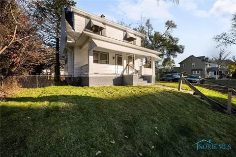 1802 Pilgrim Rd, Toledo, OH 43607 photo 2
