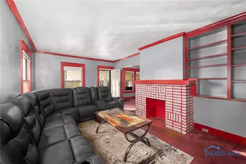 1802 Pilgrim Rd, Toledo, OH 43607 photo 6