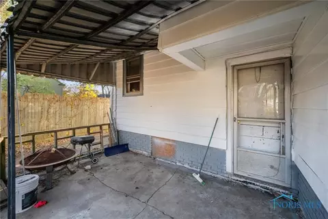 1802 Pilgrim Rd, Toledo, OH 43607 photo 24