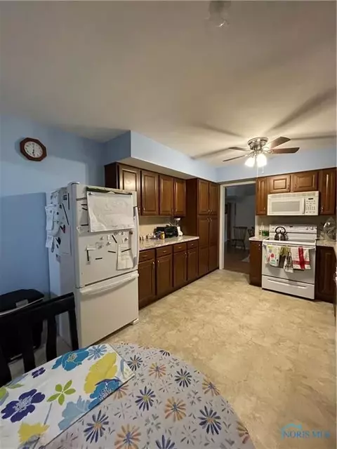 711 Wall St, Maumee, OH 43537 photo 16