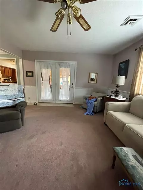711 Wall St, Maumee, OH 43537 photo 23
