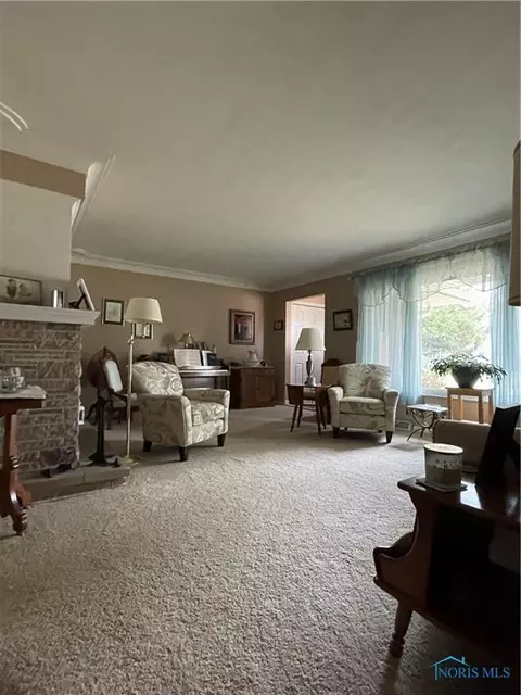 711 Wall St, Maumee, OH 43537 photo 6