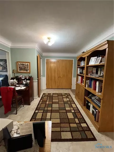711 Wall St, Maumee, OH 43537 photo 18