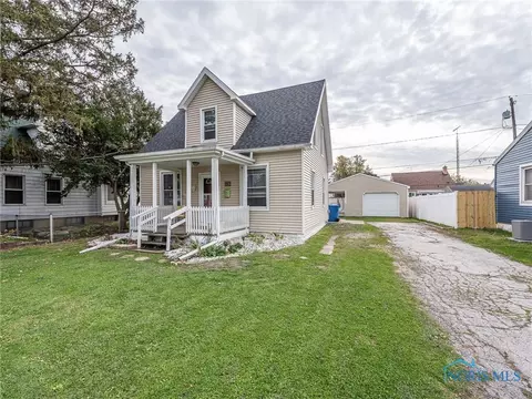 2862 115th St, Toledo, OH 43611