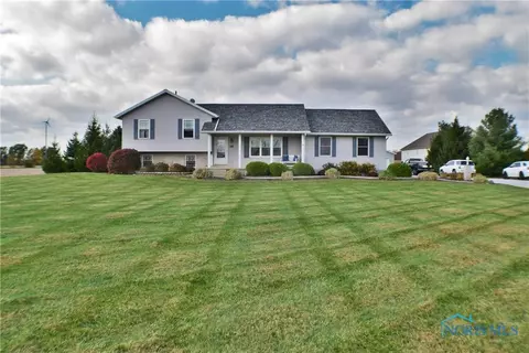 3838 County Road 93, Woodville, OH 43469