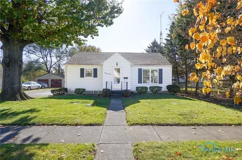 611 Clinton Ct, Findlay, OH 45840