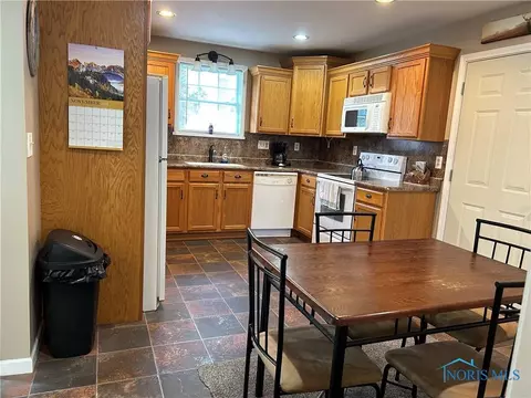 211 Edgar Ave, Findlay, OH 45840 photo 7