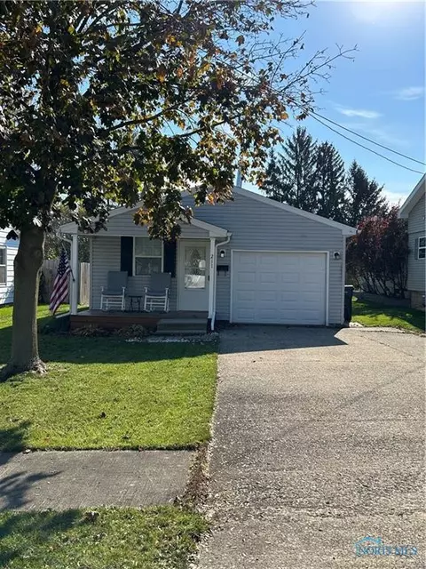 211 Edgar Ave, Findlay, OH 45840
