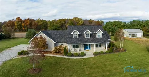 15700 County Road L, Wauseon, OH 43567