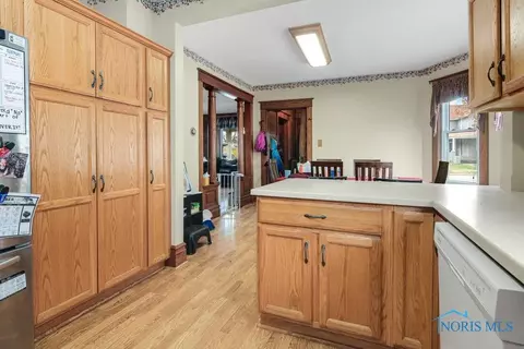 404 W Main St, Mccomb, OH 45858