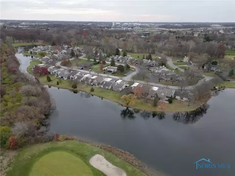6720 Embassy Ct #7, Maumee, OH 43537