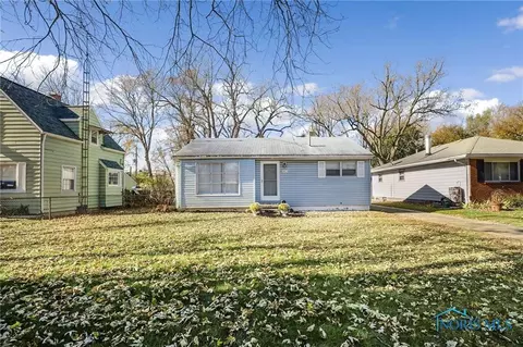 3859 Rohr Dr, Toledo, OH 43613